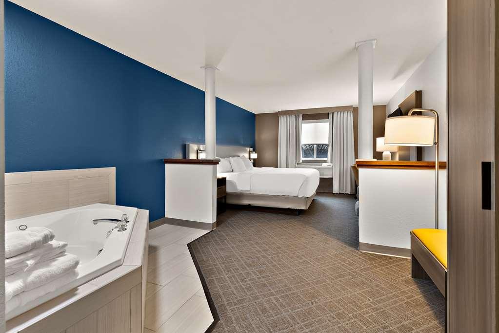 פרמונט Comfort Inn & Suites חדר תמונה