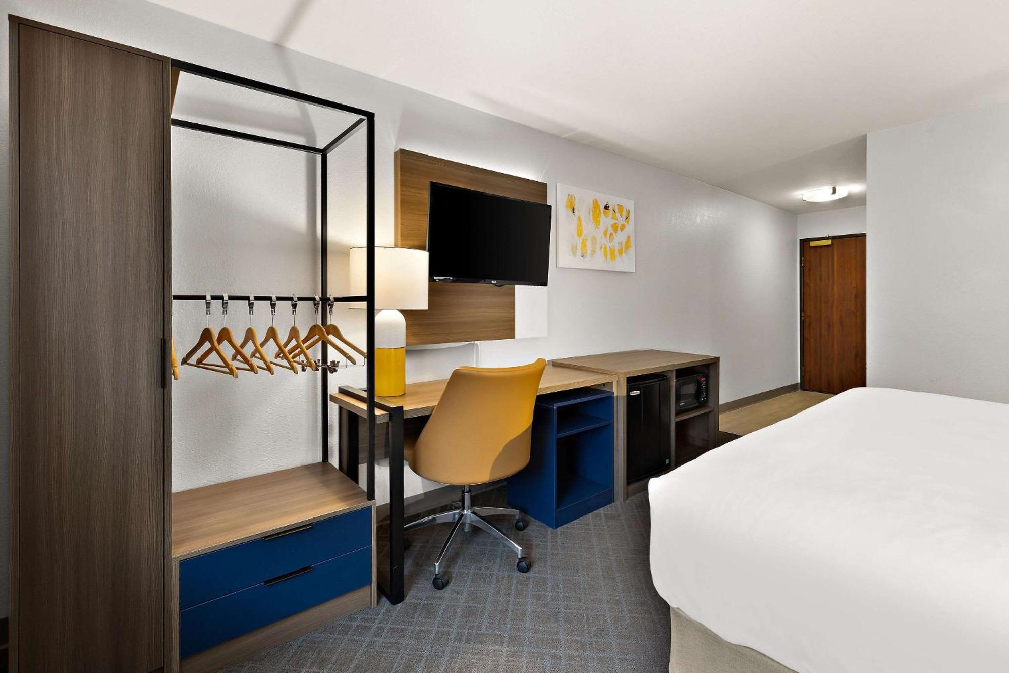 פרמונט Comfort Inn & Suites מראה חיצוני תמונה