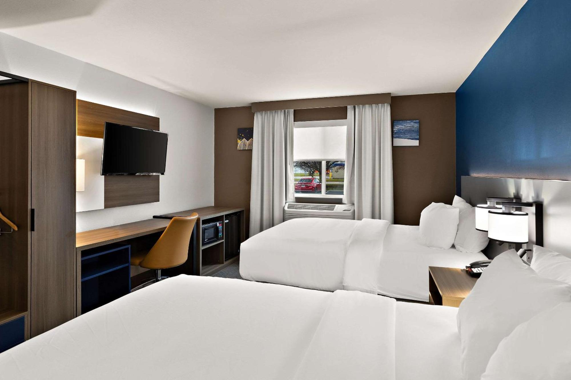 פרמונט Comfort Inn & Suites מראה חיצוני תמונה