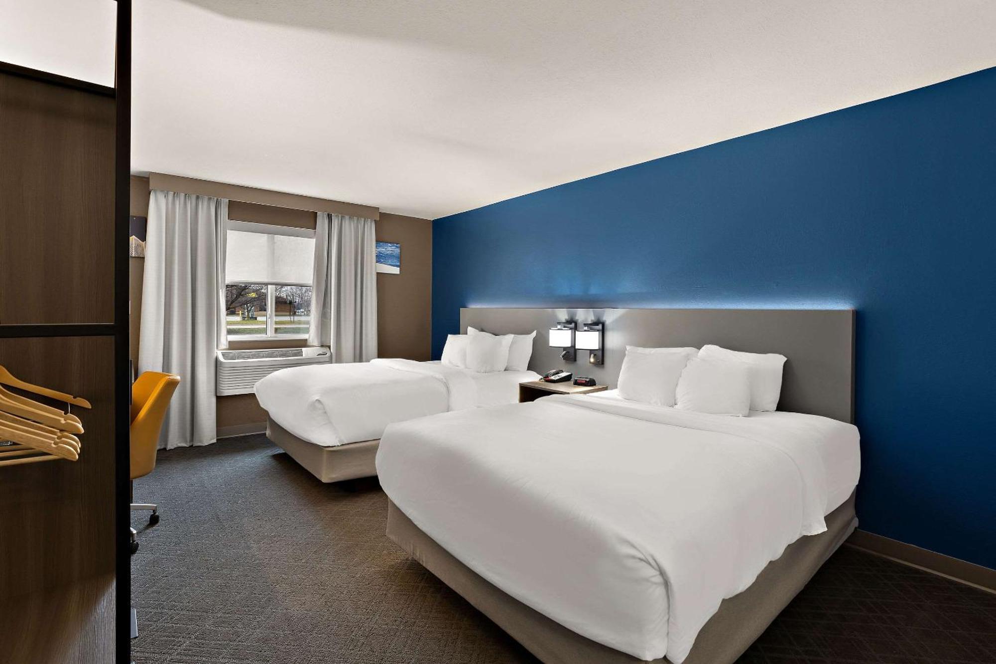 פרמונט Comfort Inn & Suites מראה חיצוני תמונה